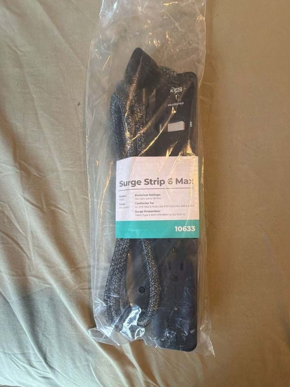 KMC Surge Strip 6 Max, 6-Outlet Power Strip with 6ft 14AWG Braided Cord, Black